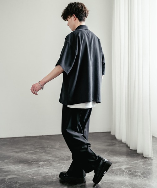 Rocky Monroe(ロッキーモンロー)の「オーバーサイズピーチ起毛レギュラーカラー半袖シャツ(シャツ/ブラウス・メンズ・ネイビー/ダークブルー/ホワイト/チャコールグレー/ブラック・M/L/XL)」の11枚目の写真