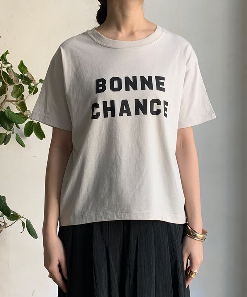DouDou(ドゥドゥ)の「BONNE CHANCE TEE(Tシャツ/カットソー・レディース・ホワイト系その他/ブラック/オフホワイト・FREE)」の19枚目の写真