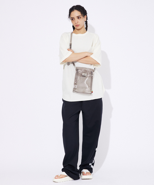 FRUIT OF THE LOOM（フルーツオブザルーム）の「【FRUIT OF THE LOOM/フルーツ オブ ザ ルーム】VINYL SHOULDER BAG & STICKER SEAL SET 80920900/バッグ/PVC素材（ショルダーバッグ・メンズ・ブラック/ブラウン/グリーン/オレンジ・フリー）」の18枚目の写真