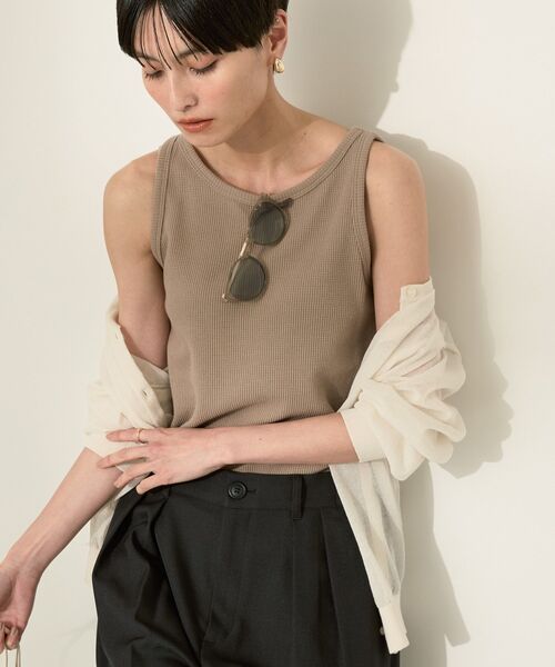 AMERICAN HOLIC（アメリカンホリック）の「ワッフルタンクトップ（タンクトップ・レディース・ライトベージュ/チャコールグレー/ホワイト系その他2・M/L）」の19枚目の写真