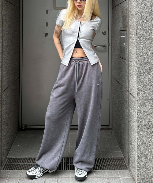 sedacle girl(セダクルガール)の「フロントホック箔リブトップス(Tシャツ/カットソー・レディース・シルバー×ブルー/シルバー・MEDIUM/SMALL)」の17枚目の写真