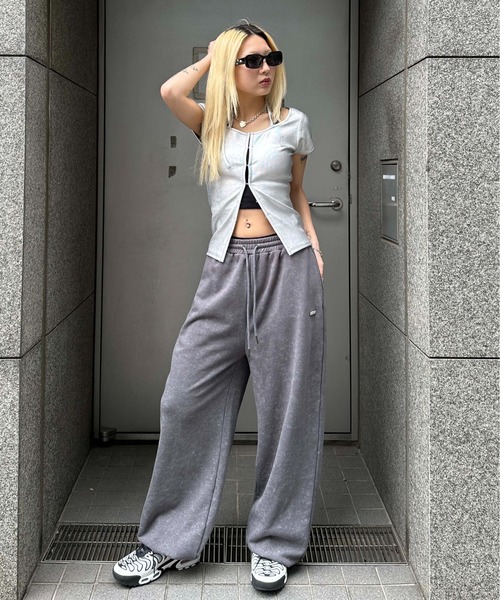 sedacle girl(セダクルガール)の「フロントホック箔リブトップス(Tシャツ/カットソー・レディース・シルバー×ブルー/シルバー・MEDIUM/SMALL)」の18枚目の写真