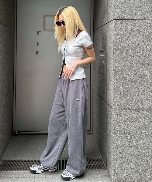 sedacle girl(セダクルガール)の「フロントホック箔リブトップス(Tシャツ/カットソー・レディース・シルバー×ブルー/シルバー・MEDIUM/SMALL)」の19枚目の写真