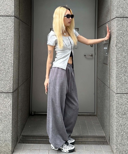 sedacle girl(セダクルガール)の「フロントホック箔リブトップス(Tシャツ/カットソー・レディース・シルバー×ブルー/シルバー・MEDIUM/SMALL)」の21枚目の写真