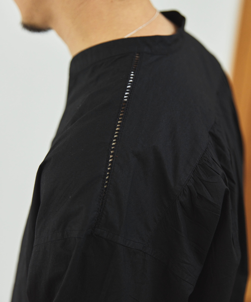 EDIFICE（エディフィス）の「India make(インディア メイク) ポプリン エンブロイダリ― バンドシャツ（シャツ/ブラウス・メンズ・ホワイト/スミクロ・SMALL/MEDIUM/LARGE）」の6枚目の写真