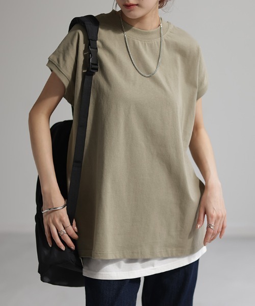 HUG.U(ハグユー)の「しっかり綿100% ヘビーオンス モックネックTシャツ(Tシャツ/カットソー・レディース・ナチュラル/ブラック/ライトオリーブ/ホワイト/ダークグレー/マスタード・L/M)」の6枚目の写真