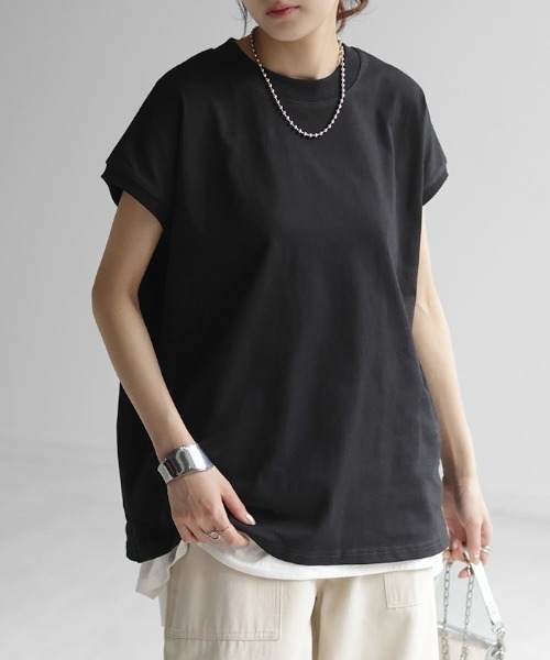 HUG.U(ハグユー)の「しっかり綿100% ヘビーオンス モックネックTシャツ(Tシャツ/カットソー・レディース・ナチュラル/ブラック/ライトオリーブ/ホワイト/ダークグレー/マスタード・L/M)」の3枚目の写真