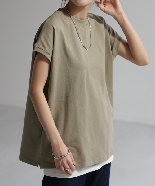 HUG.U(ハグユー)の「しっかり綿100% ヘビーオンス モックネックTシャツ(Tシャツ/カットソー・レディース・ナチュラル/ブラック/ライトオリーブ/ホワイト/ダークグレー/マスタード・L/M)」の14枚目の写真