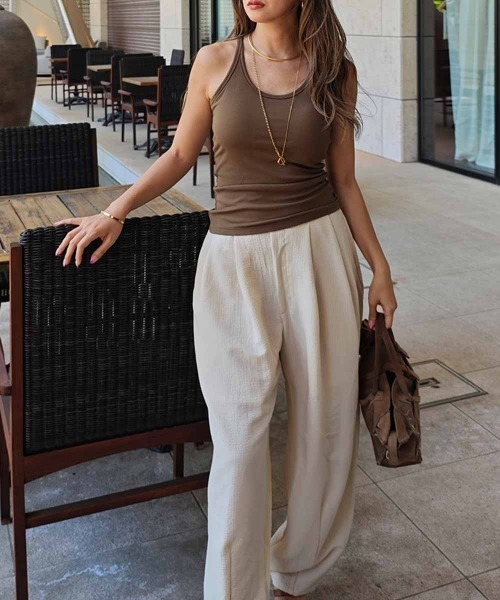 esutoreja（エストレジャ）の「ユーネックリブタンクトップ（タンクトップ・レディース・ブラック/ブラウン/ホワイト・FREE）」の14枚目の写真