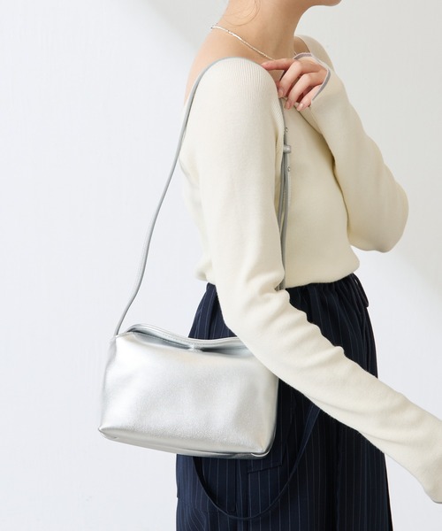 COLLAGE GALLARDAGALANTE（コラージュガリャルダガランテ）の「フラップショルダーバッグ（ショルダーバッグ・レディース・ブラック/ベージュ/シルバー・FREE）」の9枚目の写真