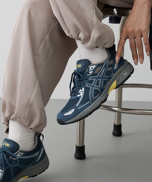 ASICS(アシックス)の「【ASICS】GEL-VENTURE 6(スニーカー・メンズ・グレー/ブラック/ブルー・28cm/24cm/23.5cm/23cm/22.5cm/27.5/26.5/25.5/25/28.5cm/27cm/26cm/24.5cm)」の3枚目の写真
