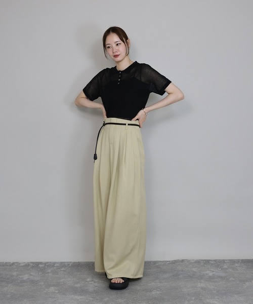 J by blue(ジェイバイブルー)の「レザーベルト付きワイドパンツ(その他パンツ・レディース・グレー/ブラック/ベージュ・MEDIUM)」の9枚目の写真