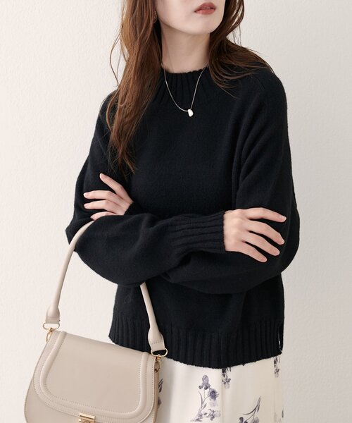 natural couture(ナチュラルクチュール)の「ウール&リサイクルポリショートニットプルオーバー(ニット/セーター・レディース・ブラック/ブルー/オフホワイト/ボルドー/ピンク/モカ・FREE)」の9枚目の写真