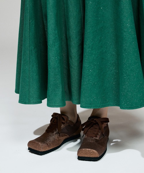 NON TOKYO(ノントーキョー)の「【NON TOKYO/ノントウキョウ】GLITTER SQUARE SNEAKERS/グリッタースクエアスニーカー(スニーカー・レディース・ブラウン/シルバー・24.0cm/23.0cm/25.0cm)」の11枚目の写真