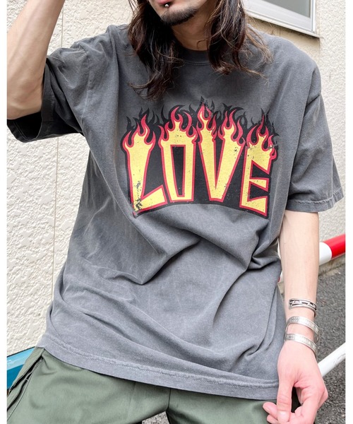 MODISH GAZE(モディシュガゼ)の「【MODISH GAZE】LOVEロゴプリント ピグメント加工 ビッグシルエットTシャツ(Tシャツ/カットソー・メンズ・アイボリー/ネイビー/スミクロ・FREE)」の2枚目の写真