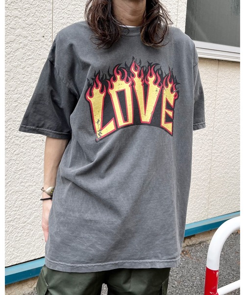 MODISH GAZE(モディシュガゼ)の「【MODISH GAZE】LOVEロゴプリント ピグメント加工 ビッグシルエットTシャツ(Tシャツ/カットソー・メンズ・アイボリー/ネイビー/スミクロ・FREE)」の5枚目の写真