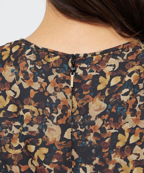 セール】スモールフラワープリント フリルワンピース（ワンピース