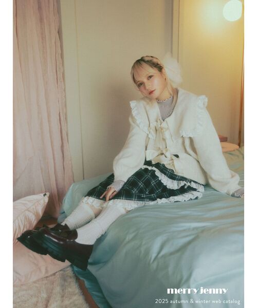 merry jenny（メリージェニー）の「タックフリルミディスカート（スカート・レディース・グレー/ブラウン/ネイビー・FREE）」の6枚目の写真