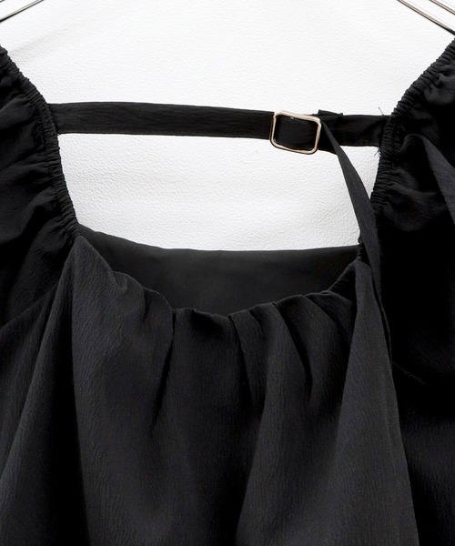 【BLACK】オフショルダー パフスリーブ ブラウス 61010875462_C_1.jpg