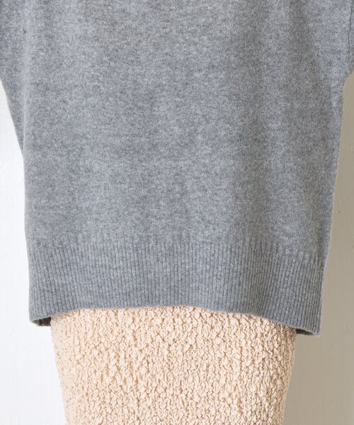 Jena espace merveilleux（ジェナ　エスパスメルヴェイユ）の「バックテープラメニット（ニット/セーター・レディース・チャコールグレー/ベージュ/グリーン・FREE）」の19枚目の写真