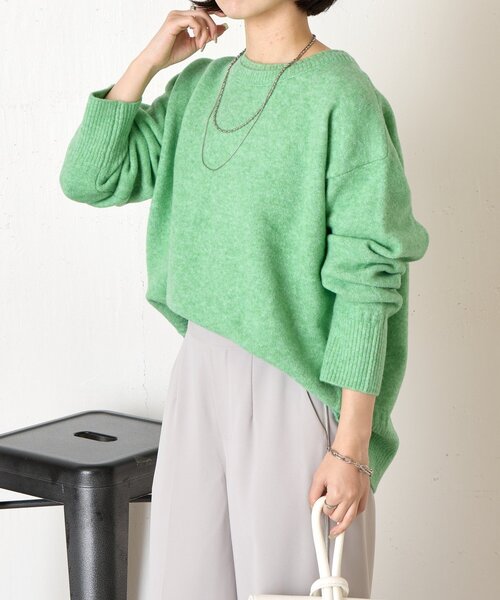 Jena espace merveilleux（ジェナ　エスパスメルヴェイユ）の「バックテープラメニット（ニット/セーター・レディース・チャコールグレー/ベージュ/グリーン・FREE）」の5枚目の写真