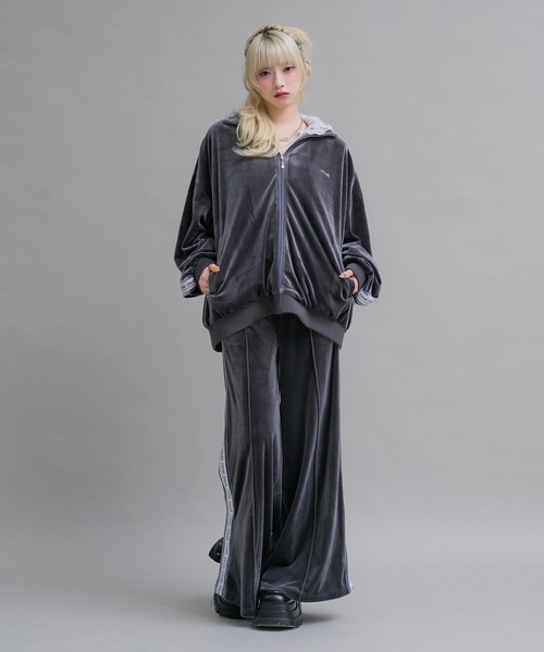 ユニセックス】ベロアトラックパンツ(セットアップ可)（その他パンツ