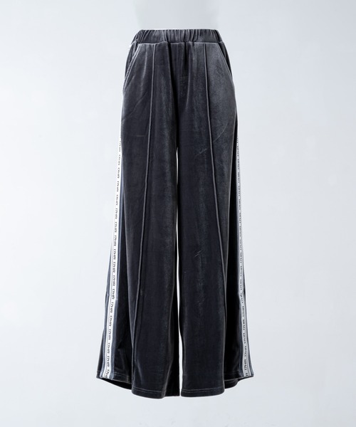 17HR(セブンティーンアワーズ)の「【ユニセックス】ベロアトラックパンツ(セットアップ可)(その他パンツ・レディース・チャコールグレー・MEDIUM/LARGE)」の22枚目の写真