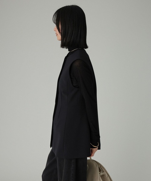 BABYLONE（バビロン）の「【多機能素材】シェイプペプラムジレ（ベスト・レディース・ブラック/グレー・フリー）」の22枚目の写真