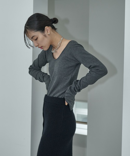 AIC.（エーアイシー）の「再入荷 パッド付バックオープンアームカバーリブトップス（Tシャツ/カットソー・レディース・ダークブラウン/オフホワイト/チャコールグレー/ブラック・FREE）」の20枚目の写真