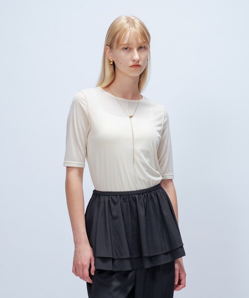 cloenc(クロエンス)の「【手洗い可】フロッキーベロアトップス(Tシャツ/カットソー・レディース・キャメル/オフホワイト/ブラック・02)」の5枚目の写真