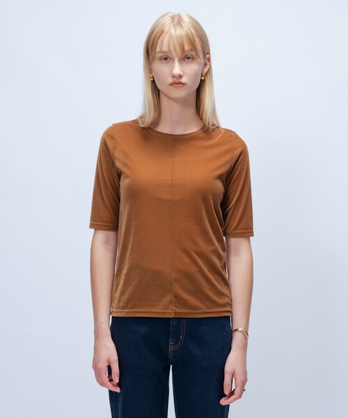 cloenc(クロエンス)の「【手洗い可】フロッキーベロアトップス(Tシャツ/カットソー・レディース・キャメル/オフホワイト/ブラック・02)」の15枚目の写真