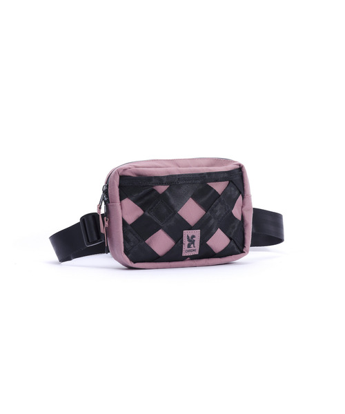 CHROME（クローム）の「［ CHROME / クローム ］BARRAGE 2L SLING BAG / バラージ 2L スリング バッグ 耐水 2L ボディバッグ（ボディバッグ/ウエストポーチ・メンズ・ピンク系その他/モスグリーン/ブラック系その他・FREE）」の3枚目の写真
