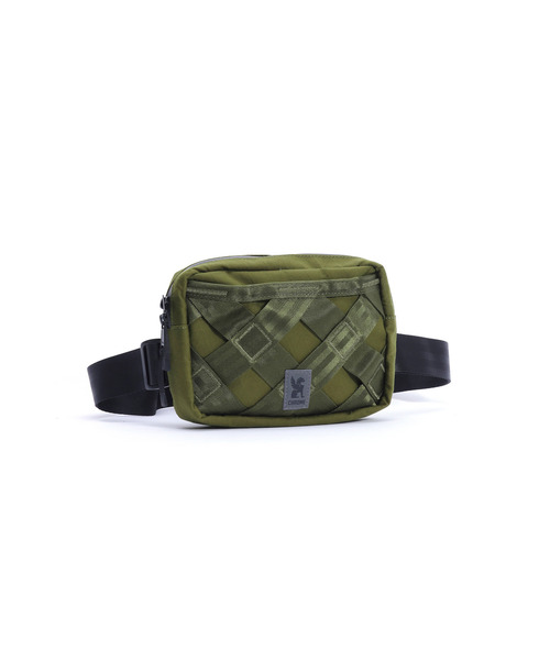 CHROME（クローム）の「［ CHROME / クローム ］BARRAGE 2L SLING BAG / バラージ 2L スリング バッグ 耐水 2L ボディバッグ（ボディバッグ/ウエストポーチ・メンズ・ピンク系その他/モスグリーン/ブラック系その他・FREE）」の9枚目の写真
