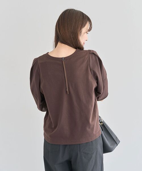 ELENCARE DUE（エレンカーレデュエ）の「・ELENCARE DUE バックZIPハイブリットT（Tシャツ/カットソー・レディース・ブラウン/ブラック/チャコールグレー/オフホワイト・FREE）」の13枚目の写真