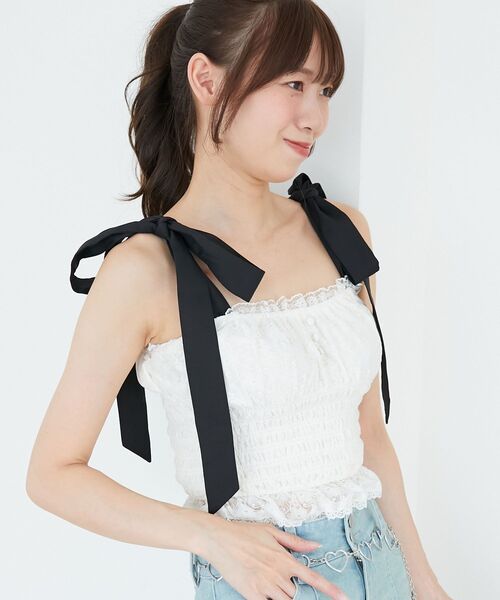 MAJESTIC LEGON（マジェスティックレゴン）の「配色肩リボンビスチェ（キャミソール・レディース・アイボリー/ベージュ系その他2/ブラック・MEDIUM）」の8枚目の写真