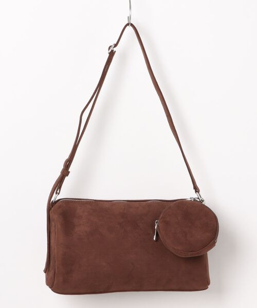and it_（アンドイット）の「スエード横長ショルダーバッグ（ショルダーバッグ・レディース・ボルドー/キャメル/ダークブラウン/ブラック・FREE）」の3枚目の写真