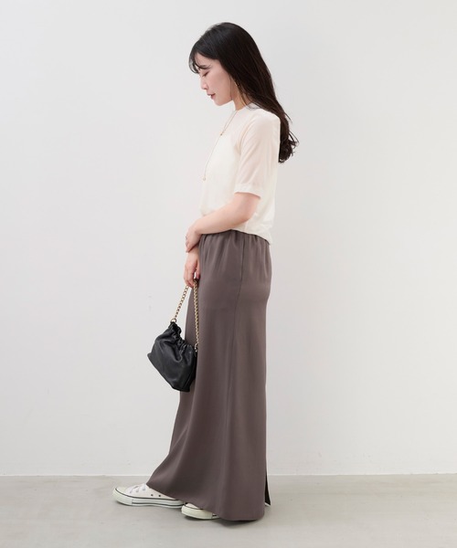 MICA&DEAL（マイカ＆ディール）の「シアーベロアTシャツ（Tシャツ/カットソー・レディース・ブルー/オフホワイト/ブラック/グレイッシュベージュ・FREE）」の8枚目の写真