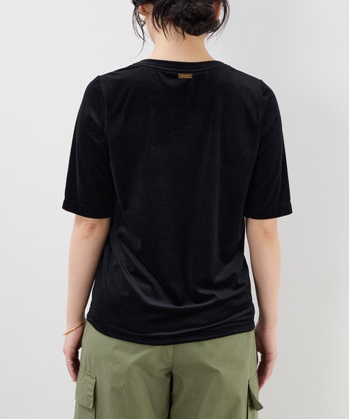 MICA&DEAL（マイカ＆ディール）の「シアーベロアTシャツ（Tシャツ/カットソー・レディース・ブルー/オフホワイト/ブラック/グレイッシュベージュ・FREE）」の19枚目の写真