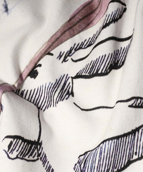 Paul Smith（ポールスミス）の「“Little Beasts” オールオーバープリント Tシャツ【253501 919T】（Tシャツ/カットソー・メンズ・ライトベージュ・MEDIUM/X-LARGE）」の5枚目の写真