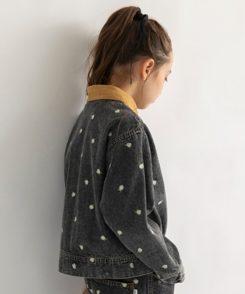 EDWIN（エドウィン）の「【Ou? by EDWIN】フラワー刺繍デニムジャケット（デニムジャケット・キッズ・ブラック/ブルー・140/150/110/100/90/120/130）」の6枚目の写真