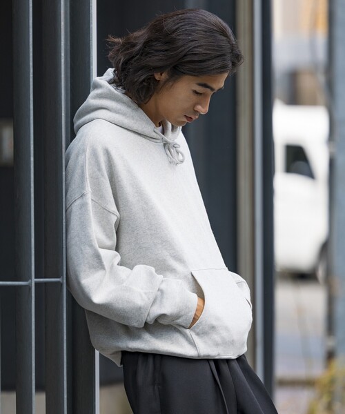 FREAK'S STORE(フリークスストア)の「限定展開 12oz Short Length ヘビーウェイト プルオーバー フーディー/パーカー/ショート丈(パーカー・メンズ・ブラック/ネイビー/アッシュグレー/スミクロ/杢グレー・SMALL/MEDIUM/LARGE)」の17枚目の写真