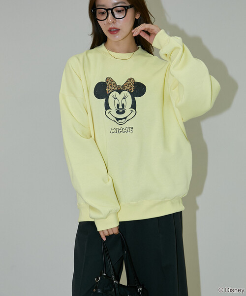Disney（ディズニー）の「PUBLUX/パブリュクス 別注 MINNIE MOUSE GRAPHIC SWEAT/ミニーマウスプリントスウェット(限定展開)（スウェット・メンズ・レモンイエロー/サックスブルー/ライトグレー・SMALL/MEDIUM/LARGE）」の16枚目の写真