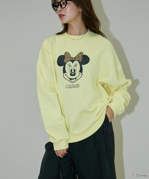 Disney（ディズニー）の「PUBLUX/パブリュクス 別注 MINNIE MOUSE GRAPHIC SWEAT/ミニーマウスプリントスウェット(限定展開)（スウェット・メンズ・レモンイエロー/サックスブルー/ライトグレー・SMALL/MEDIUM/LARGE）」の21枚目の写真