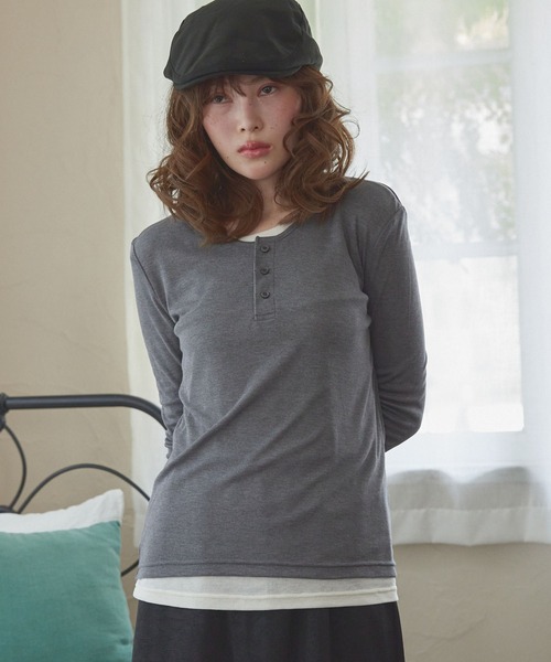 Unblend（アンブレンド）の「【Unblend】2ピースセット ヘンリーネック/クルーネック レイヤードロンT（Tシャツ/カットソー・レディース・ブラック/イエロー/ネイビー/チャコール・FREE）」の8枚目の写真