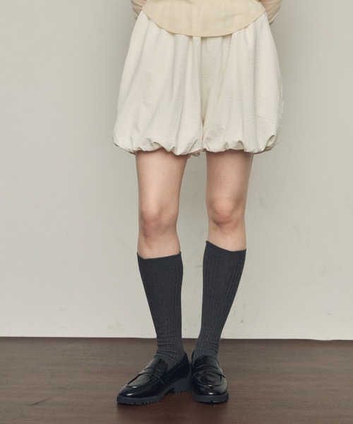 Trish(トリッシュ)の「バルーンミニパンツ(その他パンツ・レディース・アイボリー/ブラック・MEDIUM)」の17枚目の写真