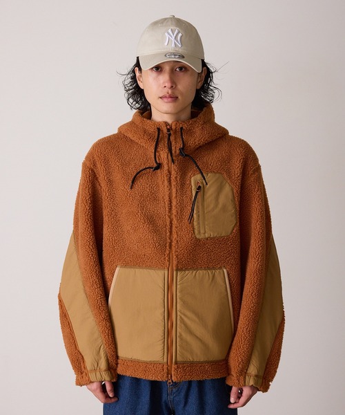 NANGA（ナンガ）の「NANGA/ナンガ BOA FLEECE FULL ZIP PARKA ハンドウォーマー ダブルジップボアブルゾン アジャスター（ブルゾン・メンズ・モカ/ブラック・S/M/L/XL）」の16枚目の写真