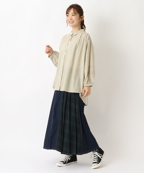 one'sterrace（ワンズテラス）の「袖ピンタック入りブラウス（シャツ/ブラウス・レディース・オリーブ系3/ブラック系8/アイボリー系8・02）」の16枚目の写真