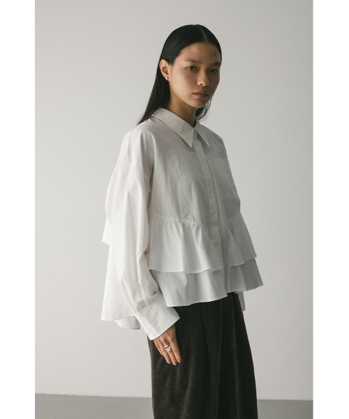 STYLEMIXER（スタイルミキサー）の「ティアードフリルシャツ（シャツ/ブラウス・レディース・ホワイト/ベージュ系その他/ブルー系その他・FREE）」の16枚目の写真
