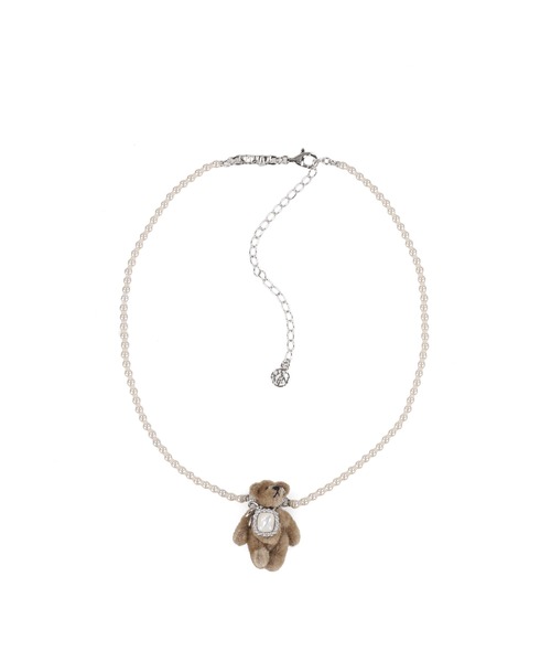YVMIN(イヴミン)の「SQUARE STONE PLUSH BEAR PEARL NECKLACE(ネックレス・レディース・ホワイト・OS)」の1枚目の写真