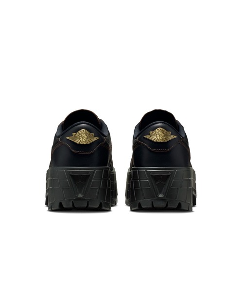 エアジョーダン　BUILT FOR MORE エア ジョーダン 1 ブルックリン LOW ウィメンズシューズ / Air Jordan